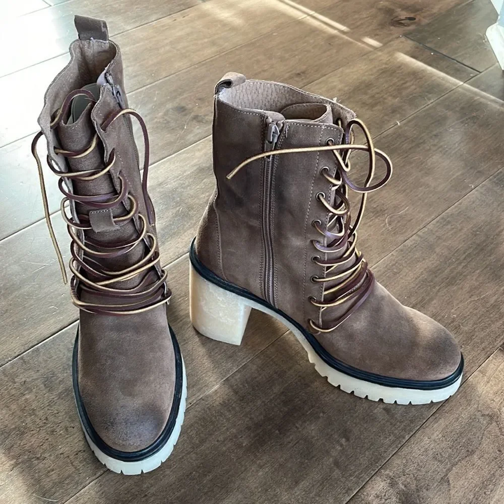 Free People Dylan Lace-Up Boots Platform Heel Brown Suede NWOB EU 40 US 10